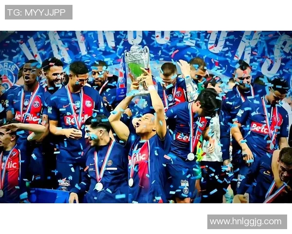 巴黎圣日尔曼主场迎战里昂双方争夺法甲冠军宝座的关键之战